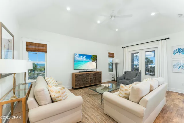 $1,595,000 | 275 Pinnacle Dr Port Street, Port St. Joe, FL 32456