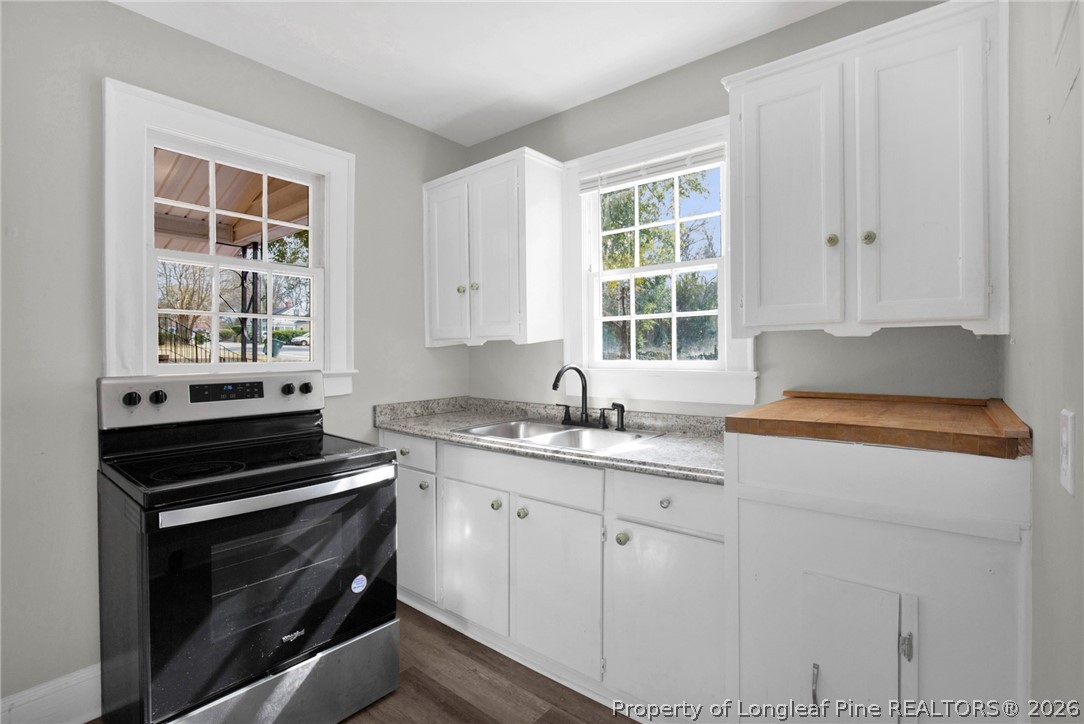 216 Hawthorne Road Fayetteville, NC 28301 - Photo 11 of 30