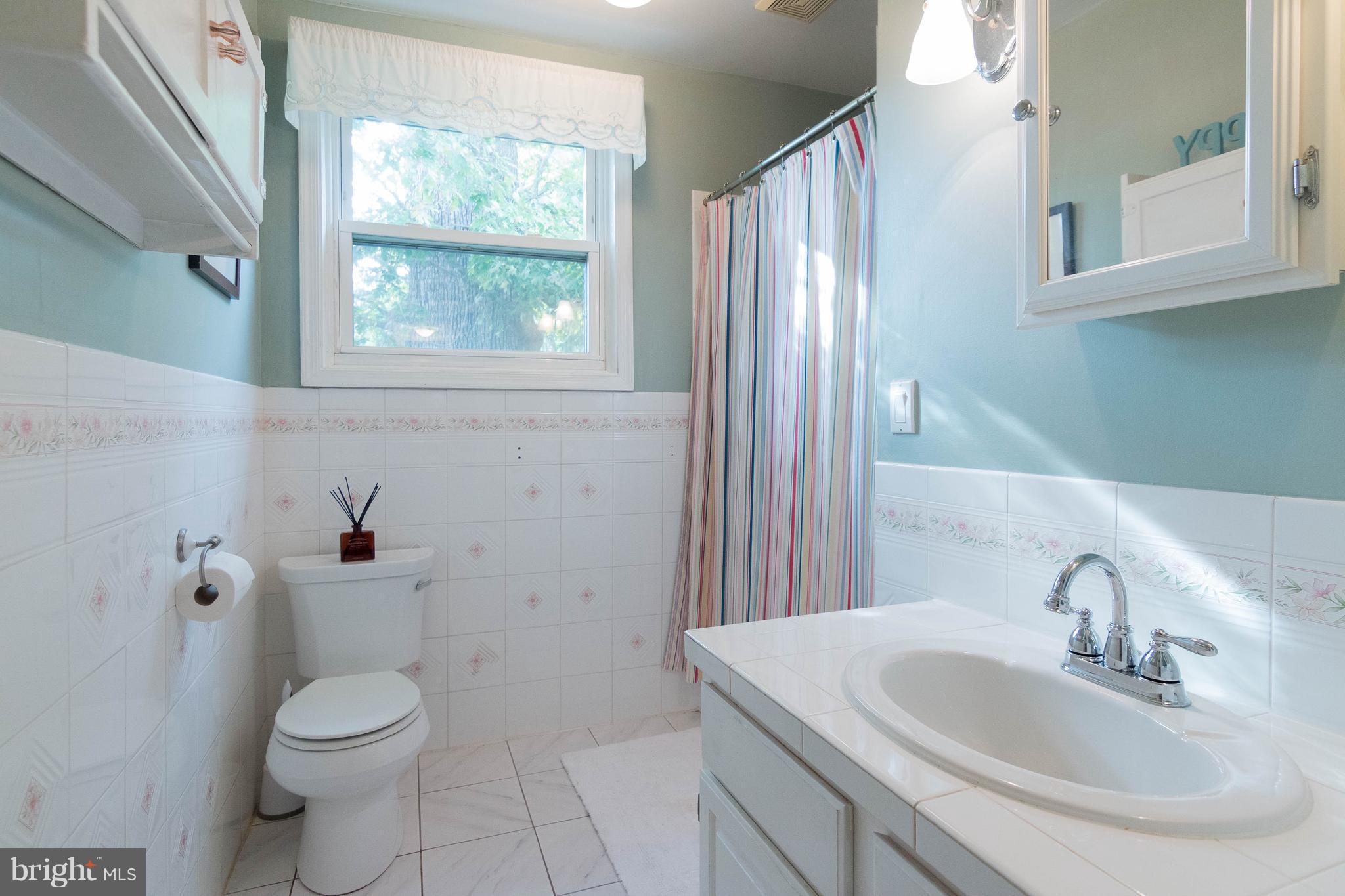 4524 Keswick Road Baltimore, MD 21210 - Photo 16 of 22 Hall Full Bath