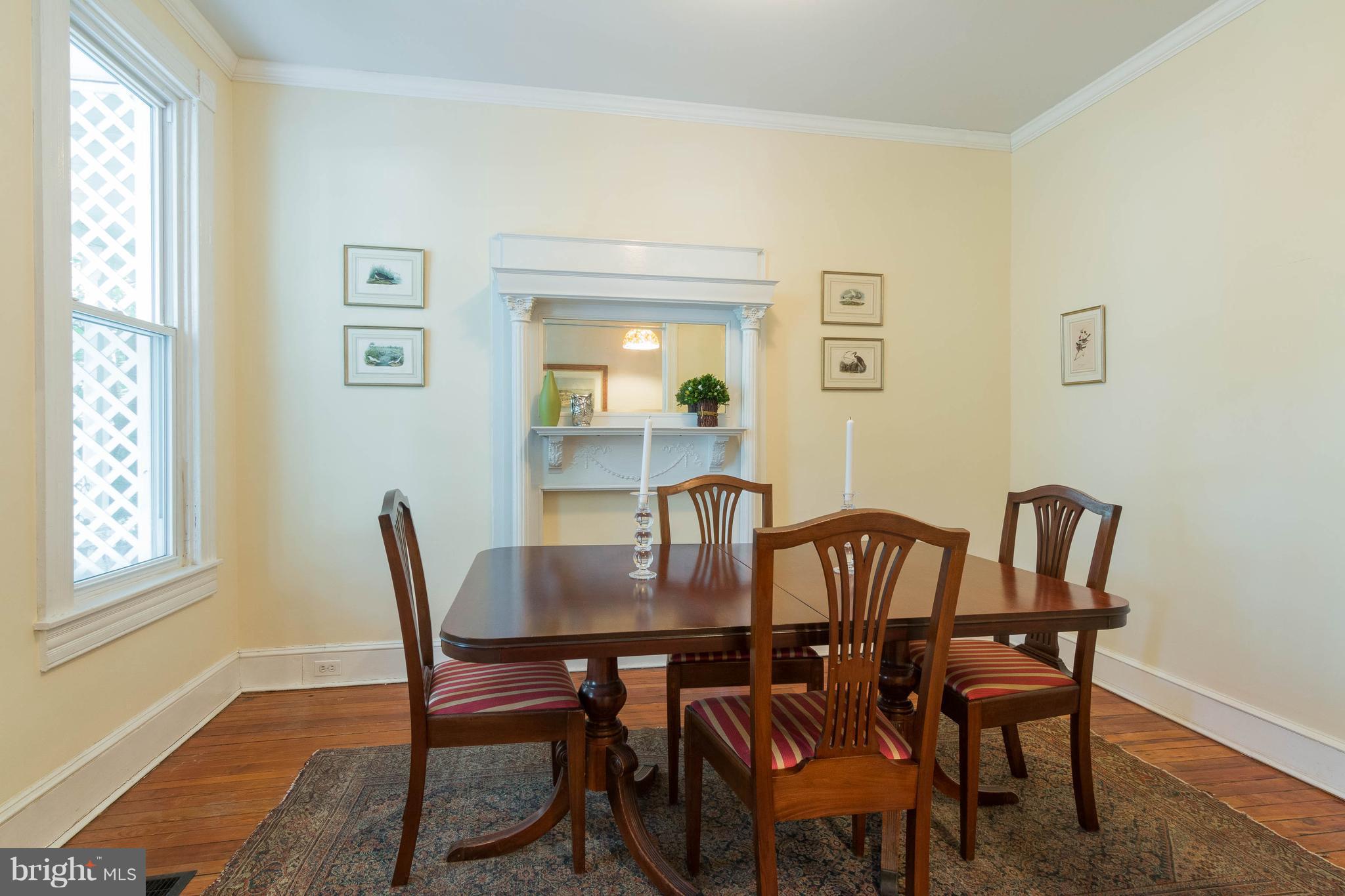 4524 Keswick Road Baltimore, MD 21210 - Photo 3 of 22 Separate dining room or den / office