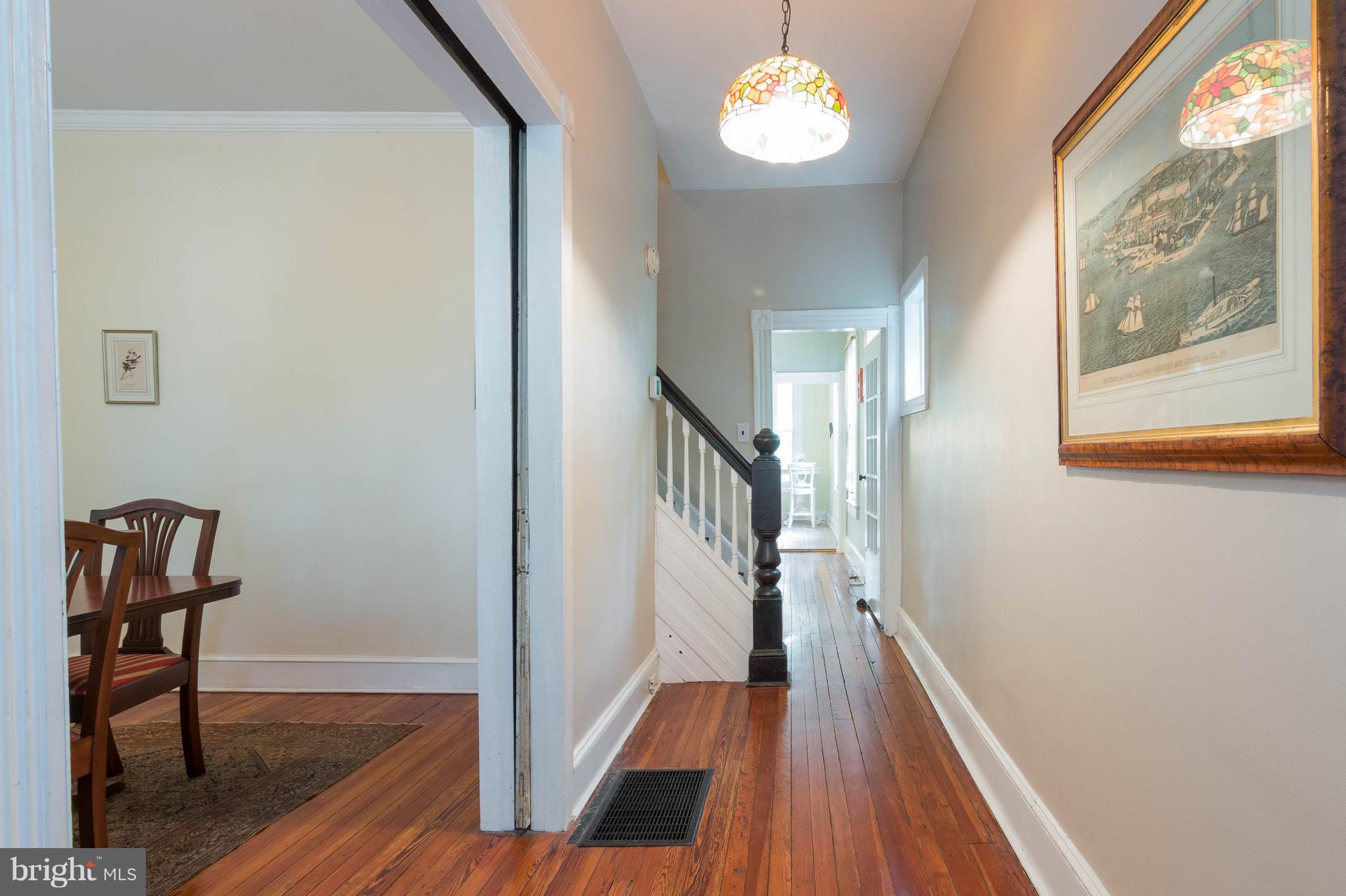 4524 Keswick Road Baltimore, MD 21210 - Photo 5 of 22 Entry foyer
