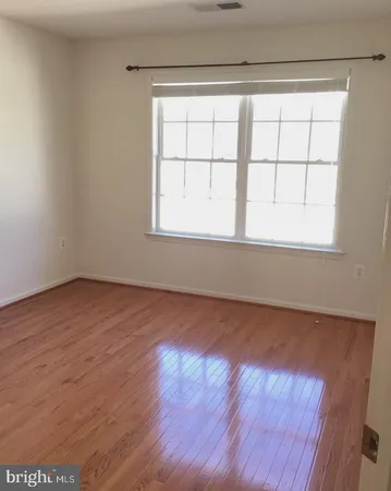 $3,200 | 724 Vestal Street, Woodbridge, VA 22191