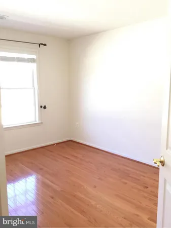 $3,200 | 724 Vestal Street, Woodbridge, VA 22191