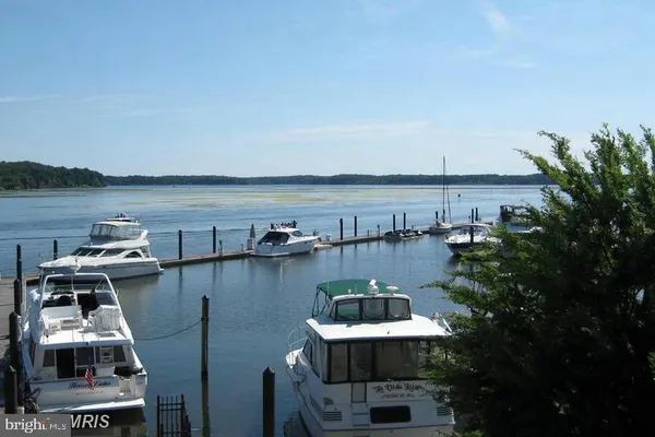 $3,200 | 724 Vestal Street, Woodbridge, VA 22191