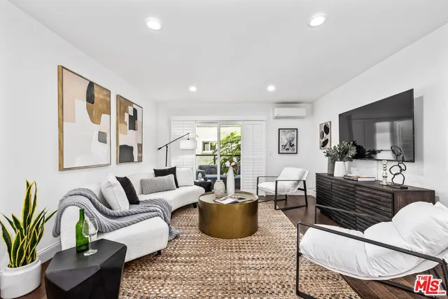 $595,000 | 9005 Cynthia Street, Unit 217, West Hollywood, CA 90069