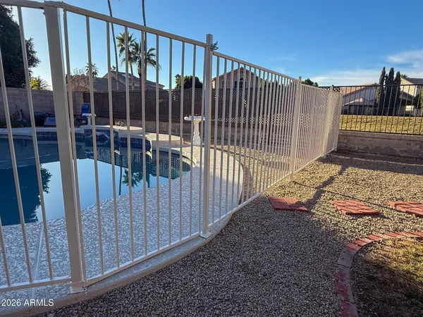 $2,545 | 20318 North 61st Avenue, Glendale, AZ 85308