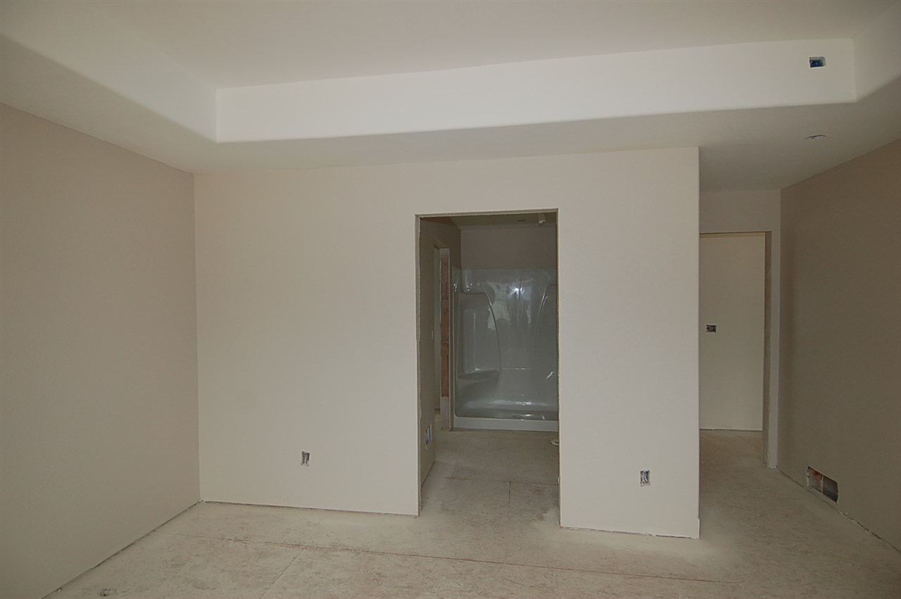 10356 36 1/2 Road Cadillac, MI 49601 - Photo 9 of 23 1831242-8.JPG
