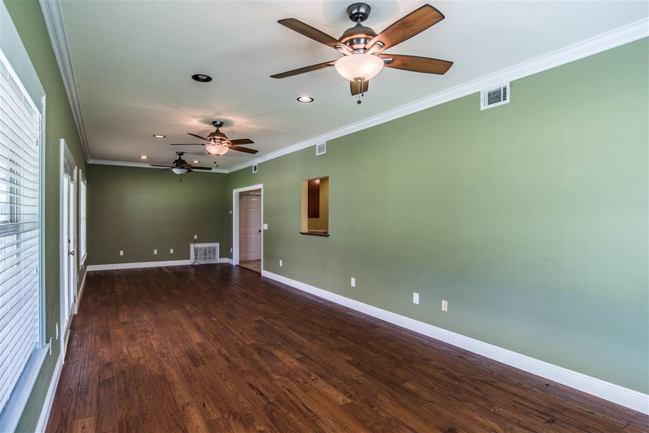 26236 Frank Road Elberta, AL 36530 - Photo 5 of 50