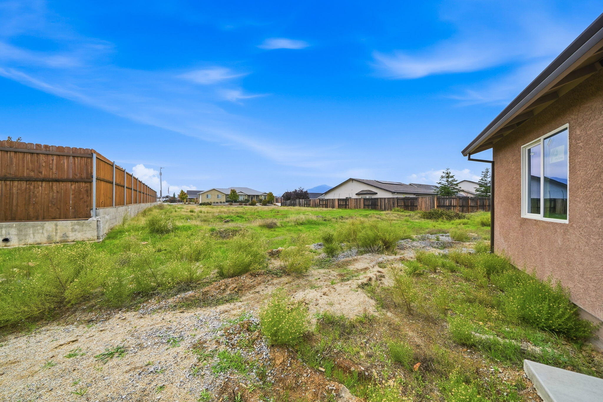 17014 Keswick Dam Road Redding, CA 96003 - Photo 46 of 61 43-web-or-mls-IMG-43