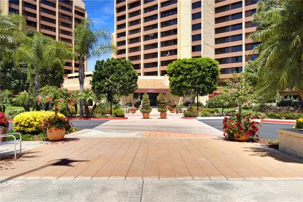 $29,000 | 24055 Paseo Del Lago, Unit 553, Laguna Woods, CA 92637