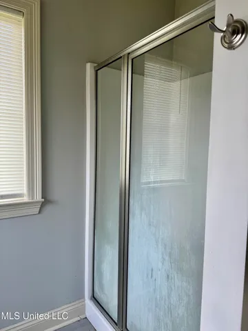 $310,000 | 106 Riverbend Avenue, Vidalia, LA 71373