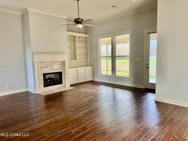 $310,000 | 106 Riverbend Avenue, Vidalia, LA 71373