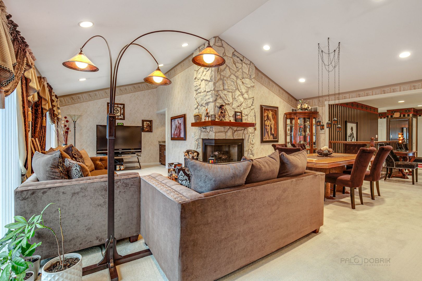 1811 Koehling Road Northbrook, IL 60062 - Photo 6 of 32