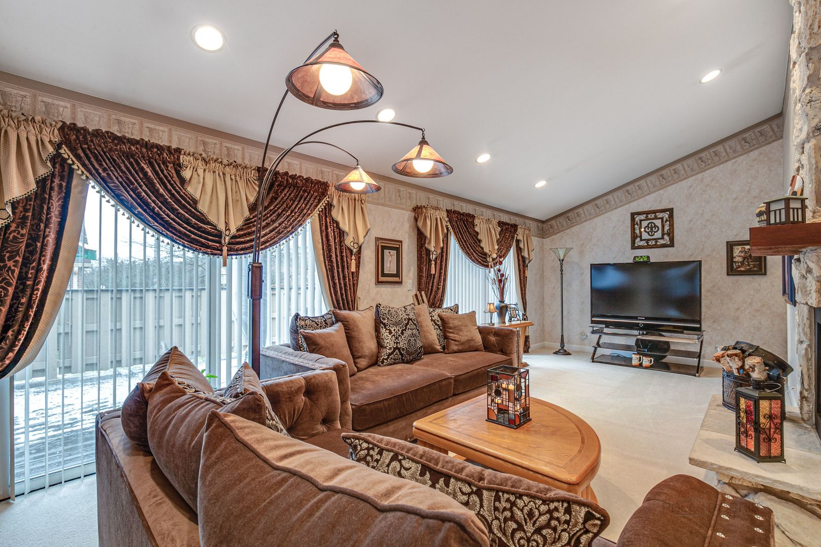 1811 Koehling Road Northbrook, IL 60062 - Photo 7 of 32