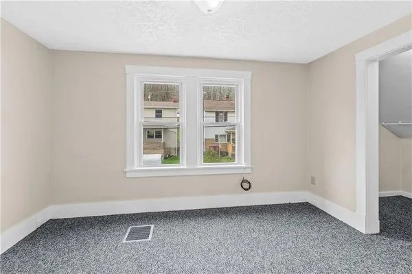 $154,900 | 109 Highland Avenue, Avella, PA 15312