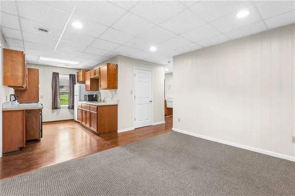$154,900 | 109 Highland Avenue, Avella, PA 15312