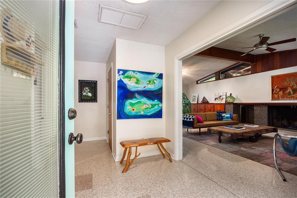 415 Northwest 32nd Street Gainesville, FL 32607 - Photo 12 of 81