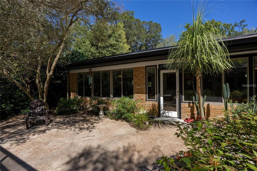 415 Northwest 32nd Street Gainesville, FL 32607 - Photo 28 of 81