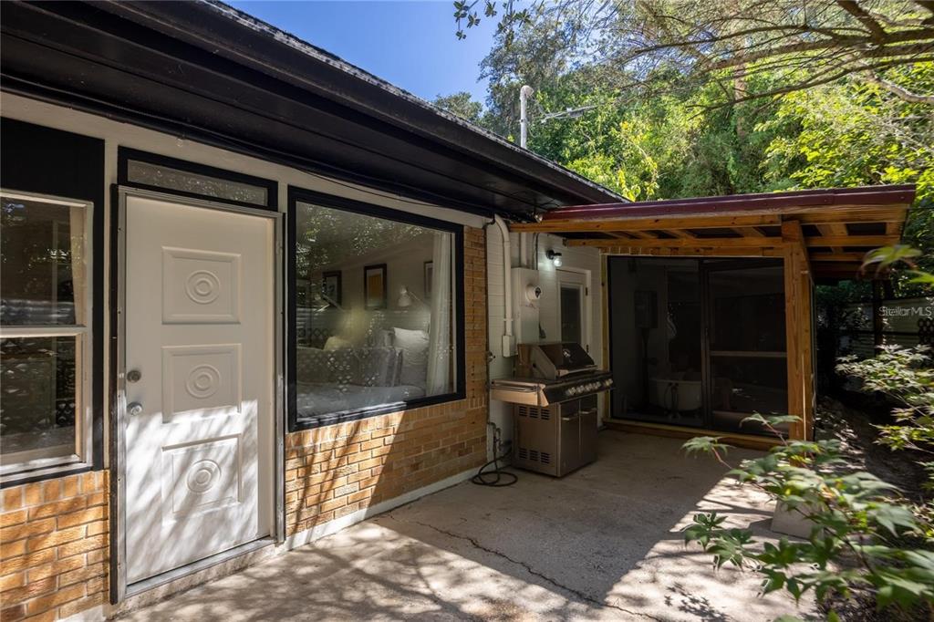 415 Northwest 32nd Street Gainesville, FL 32607 - Photo 57 of 81