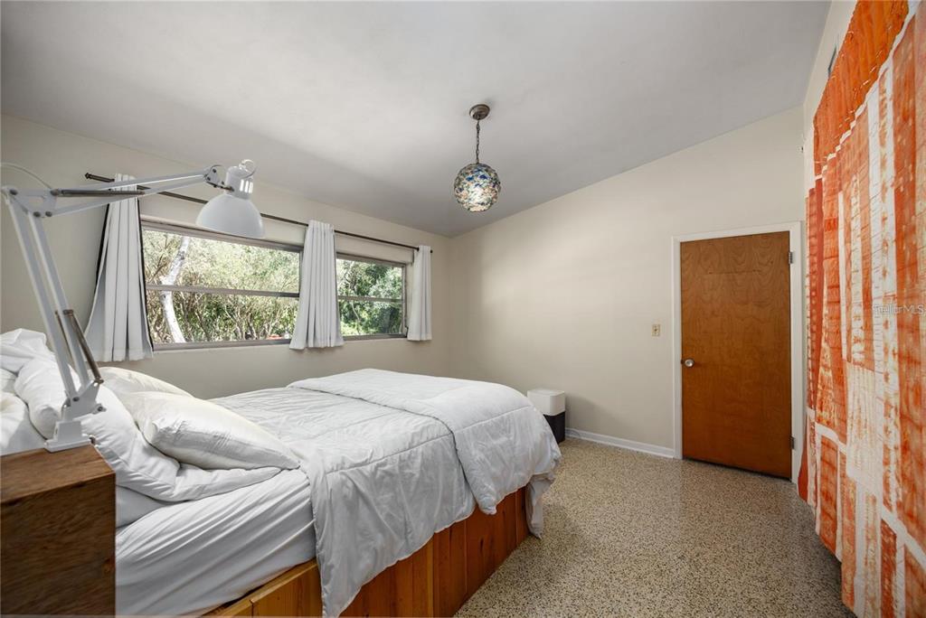 415 Northwest 32nd Street Gainesville, FL 32607 - Photo 62 of 81