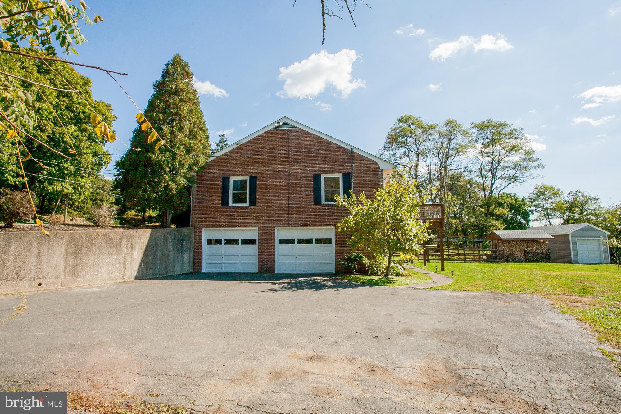 5890 Highway 412 Riegelsville, PA 18077 - Photo 28 of 70 Gallery Image 28