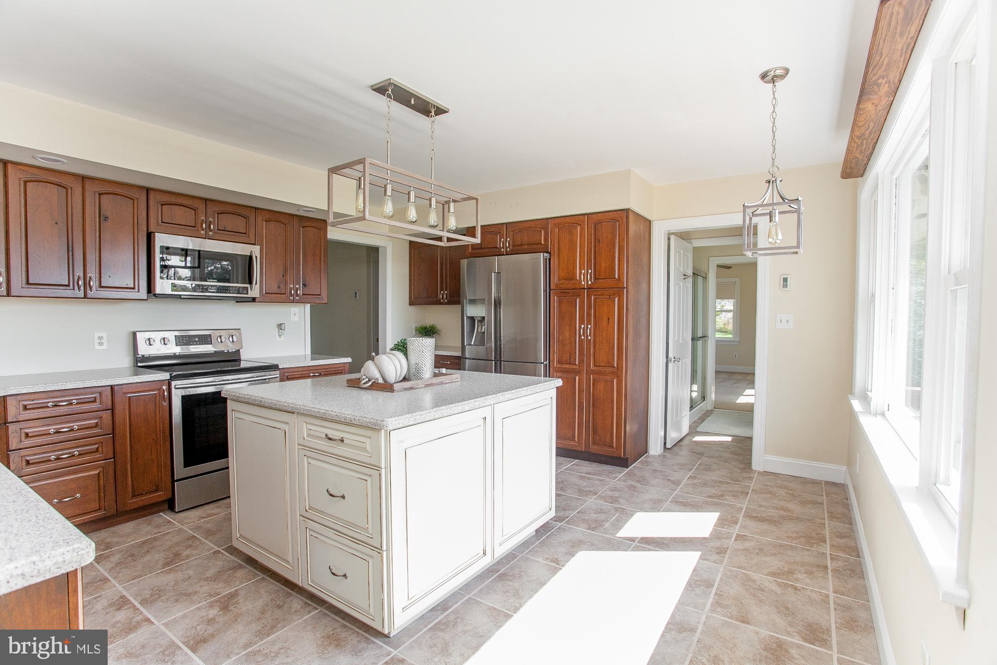 5890 Highway 412 Riegelsville, PA 18077 - Photo 36 of 70 Gallery Image 36