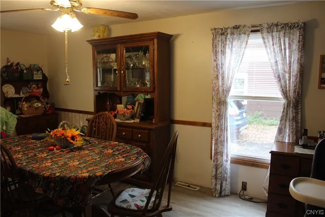 $400,000 | 4972 Highway 31, Clay, NY 13041