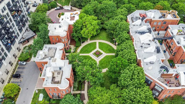 $299,999 | 1110 West 15th Street, Unit 114, Chicago, IL 60608