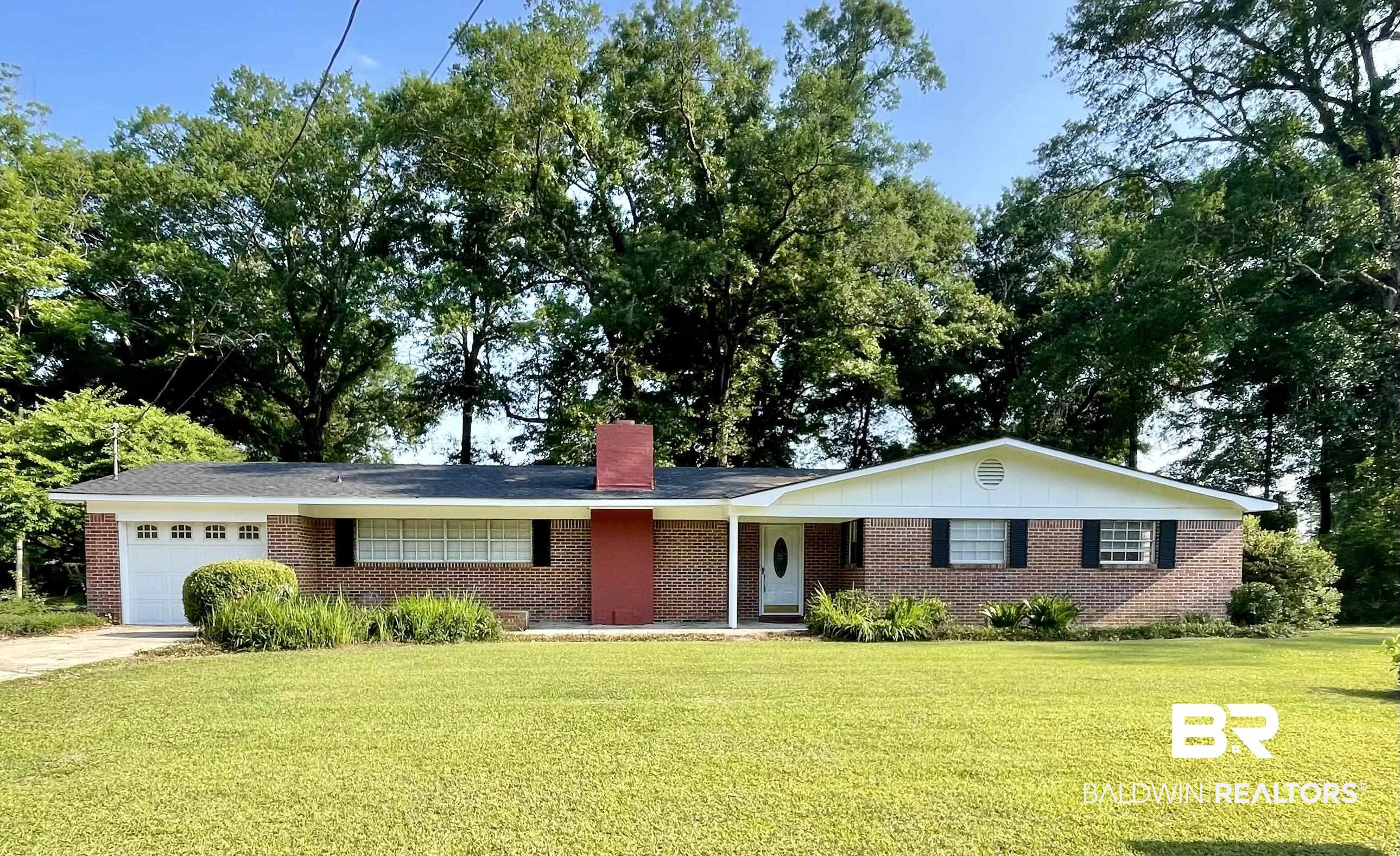 98 White Road Brewton, AL 36426 - Photo 1 of 49