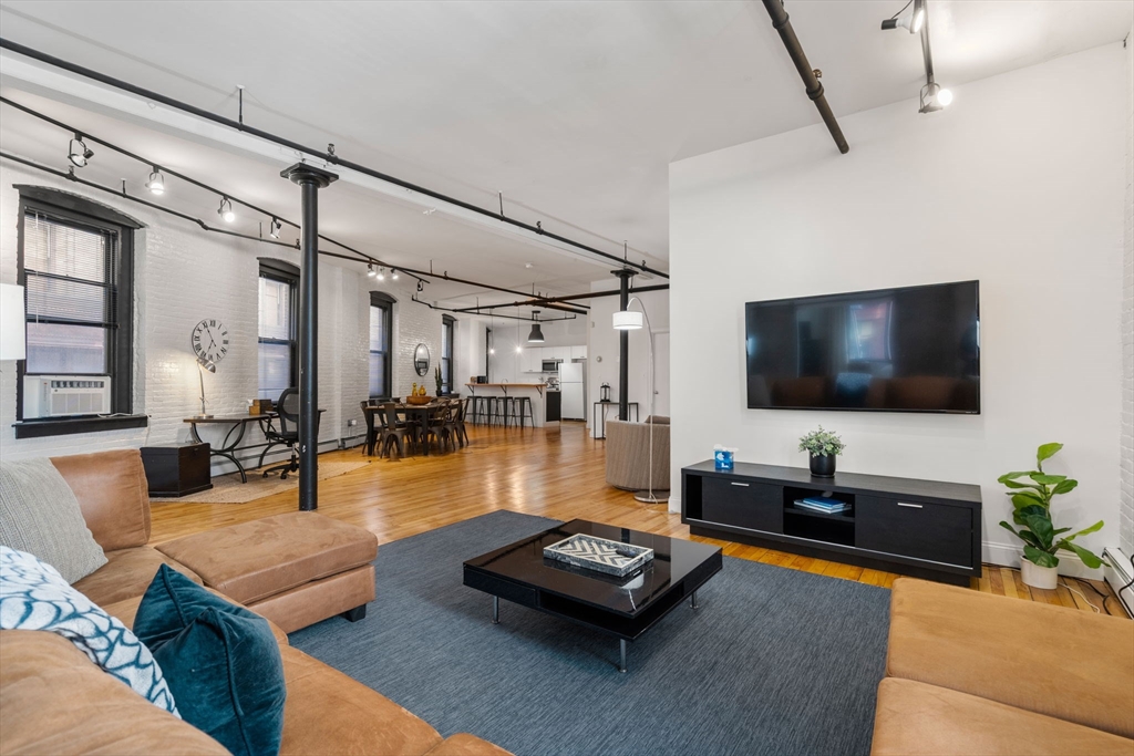 13-19 Stanhope Street, Unit 2A Boston, MA 02116 - Photo 9 of 22