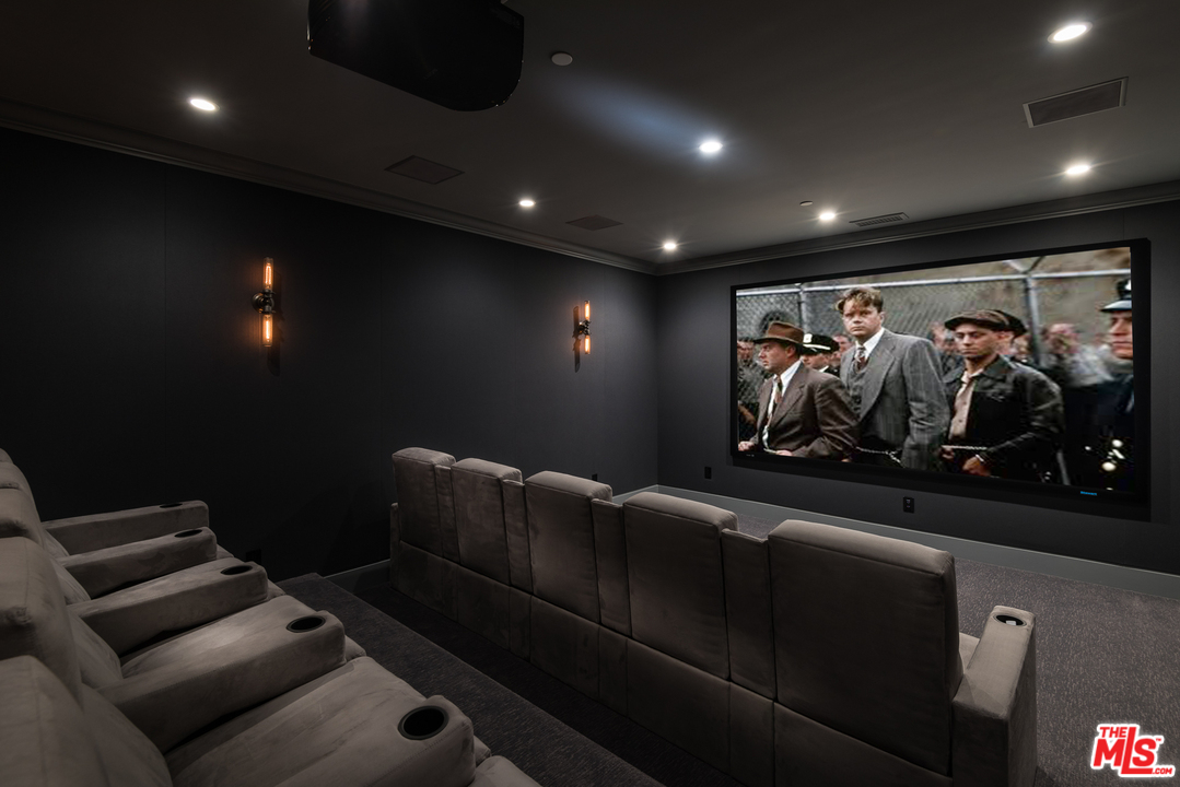 222 20th Street Santa Monica, CA 90402 - Photo 26 of 44 a projector room with furniture