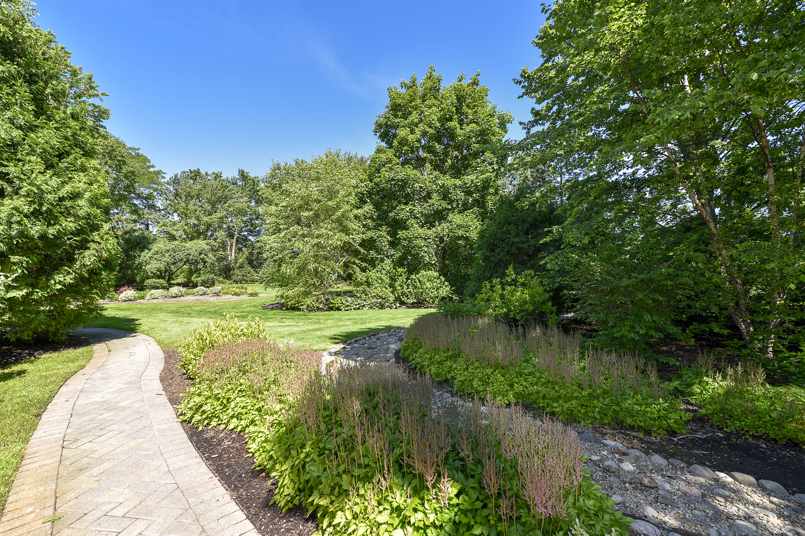 594 Scots Court Inverness, IL 60067 - Photo 15 of 17 Gallery Image 15