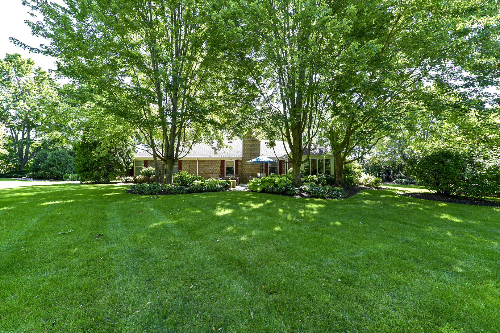 594 Scots Court Inverness, IL 60067 - Photo 9 of 17 Gallery Image 9