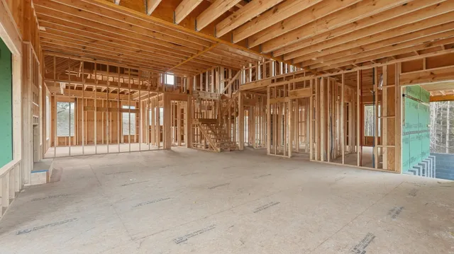 a view of an outdoor space