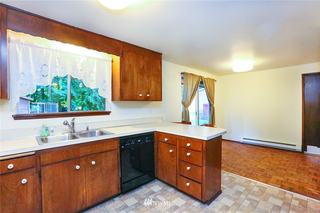 19704 Filbert Road Bothell, WA 98012 - Photo 11 of 23