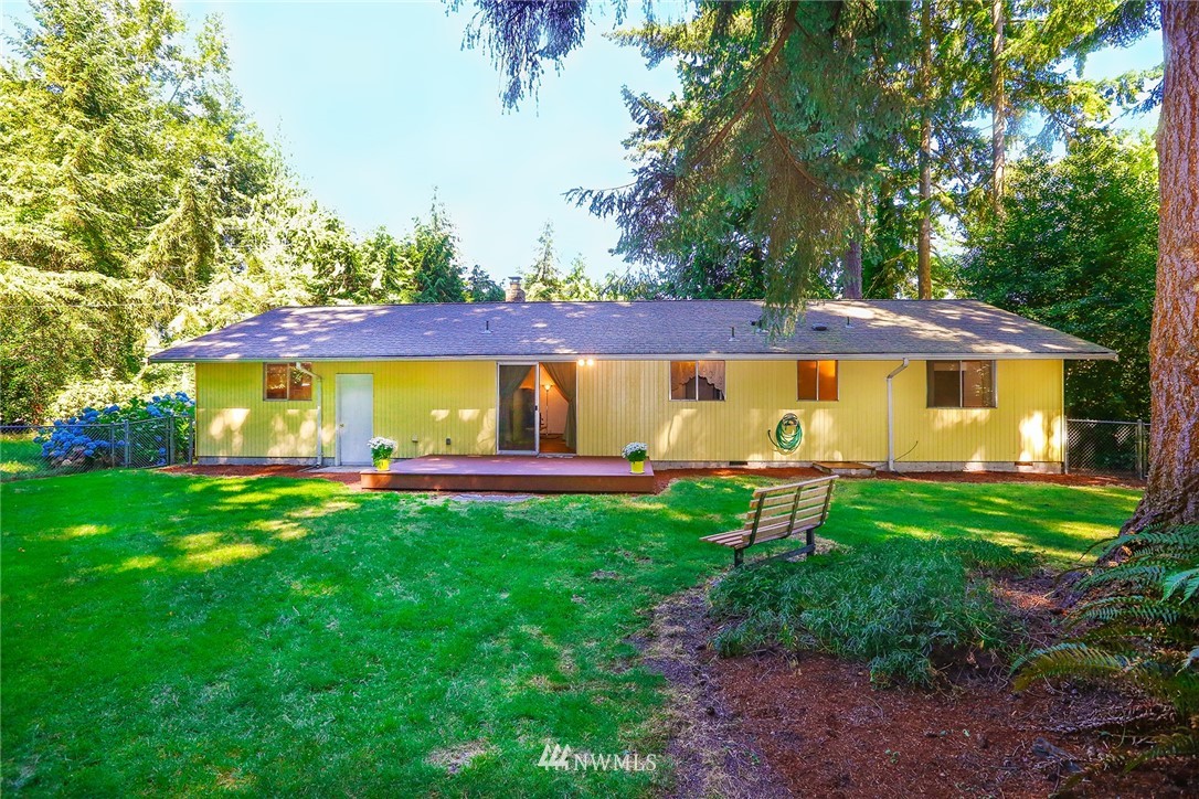 19704 Filbert Road Bothell, WA 98012 - Photo 18 of 23