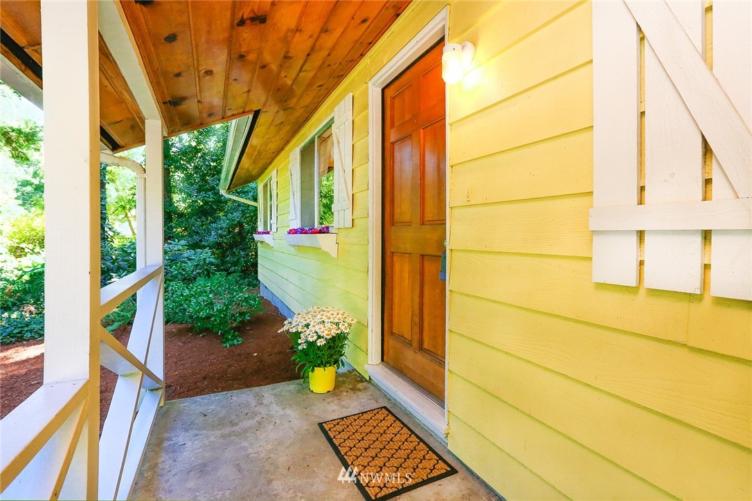 19704 Filbert Road Bothell, WA 98012 - Photo 3 of 23