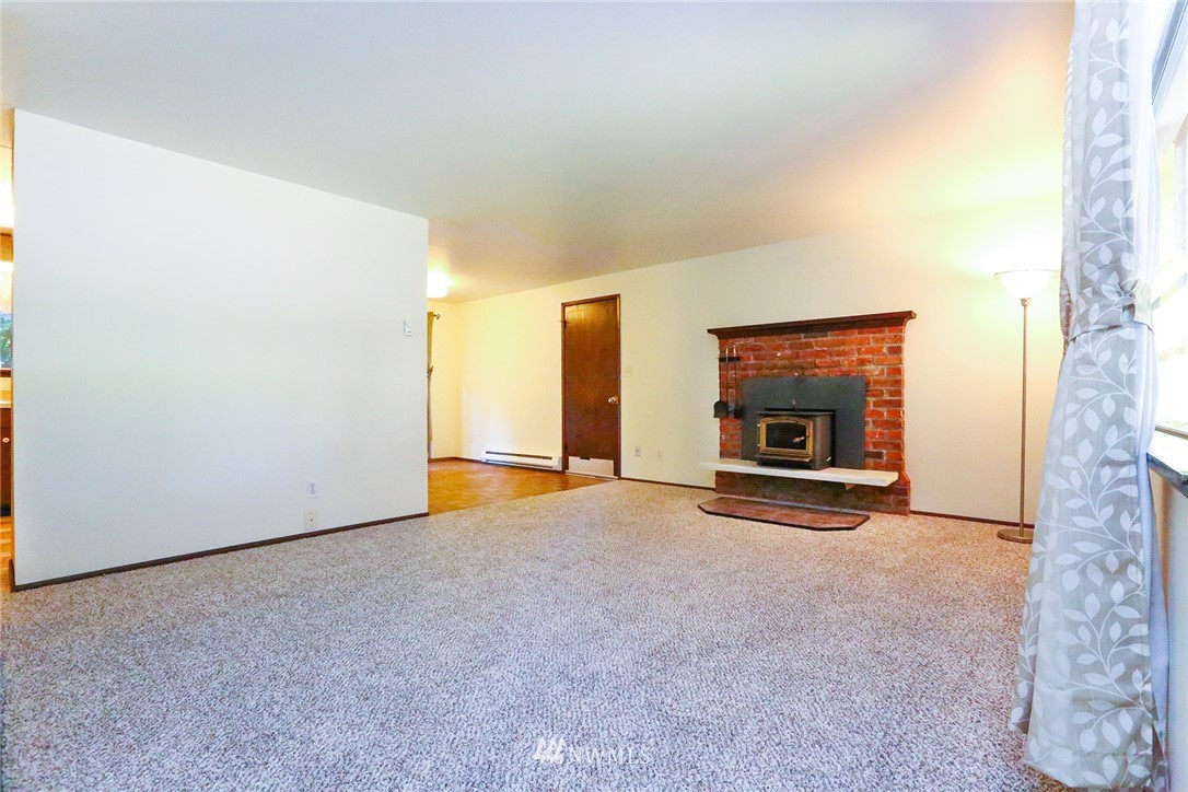 19704 Filbert Road Bothell, WA 98012 - Photo 4 of 23