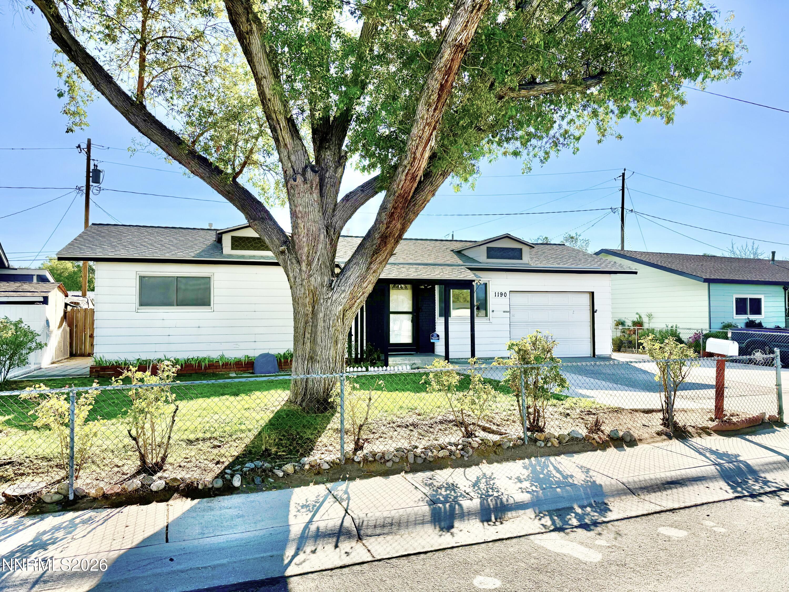 1190 Barstow Street Reno, NV 89512 - Photo 1 of 28 IMG_4424 2