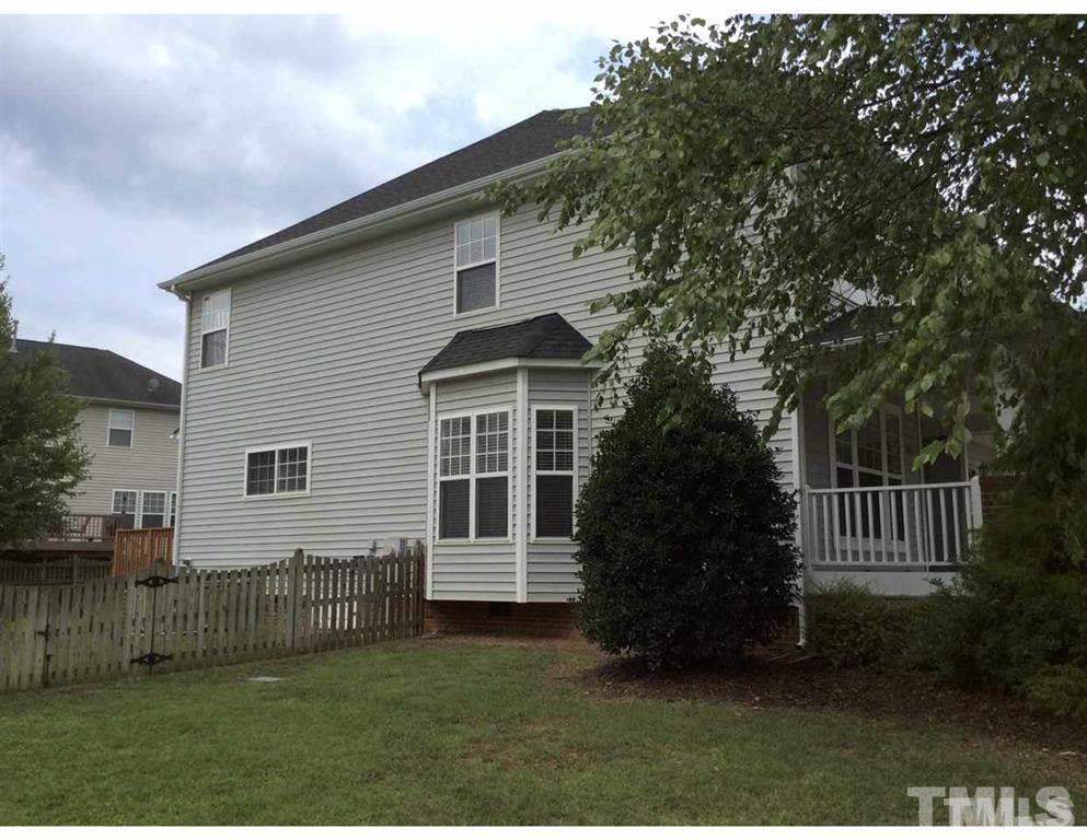 10606 Friendly Neighbor Lane Raleigh, NC 27614 - Photo 4 of 23 Gallery Image 4