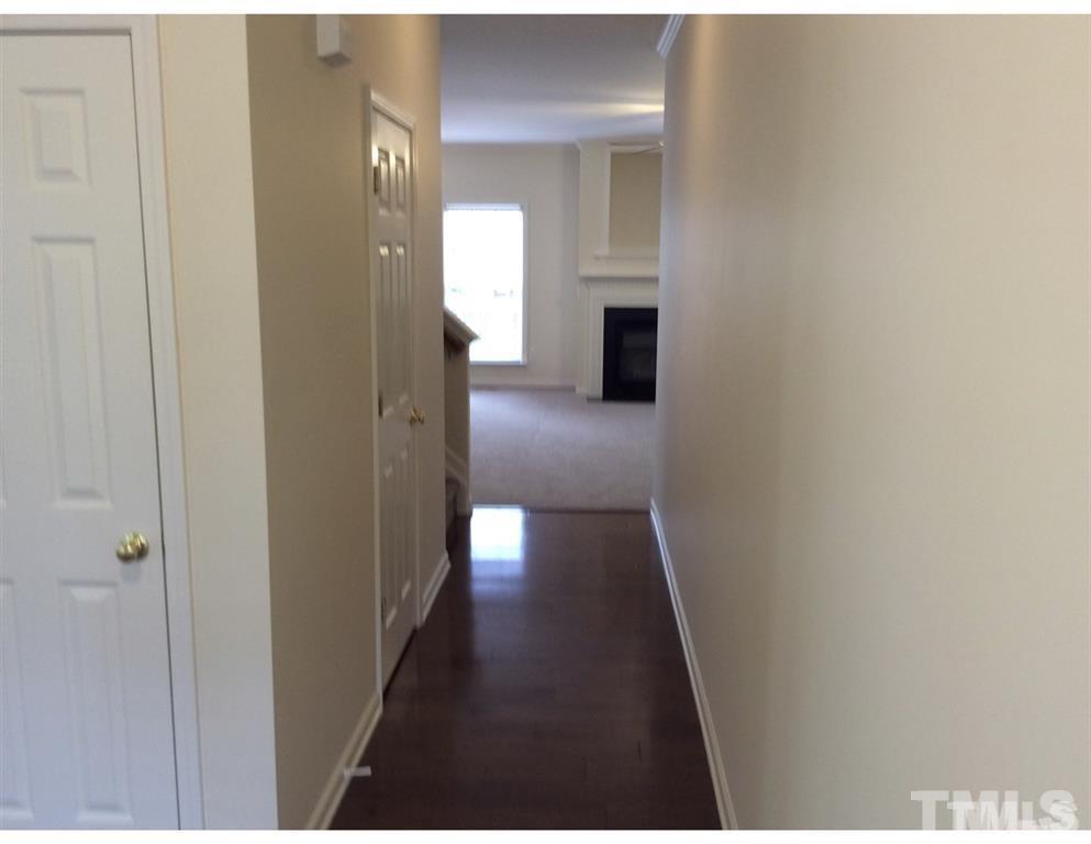 10606 Friendly Neighbor Lane Raleigh, NC 27614 - Photo 7 of 23 Gallery Image 7