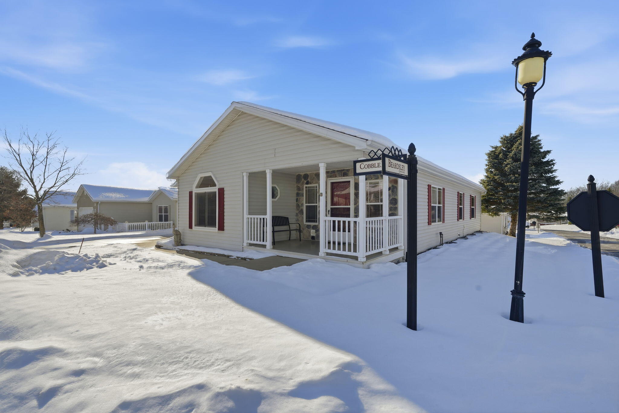 5305 Cobblefield Lane Kalamazoo, MI 49004 - Photo 2 of 14 12-web-or-mls-_RGC4295 Ryan Champion