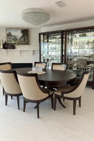 $749,000 | 433 Paula Drive South, Unit 32, Dunedin, FL 34698