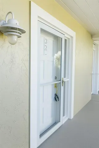 $749,000 | 433 Paula Drive South, Unit 32, Dunedin, FL 34698