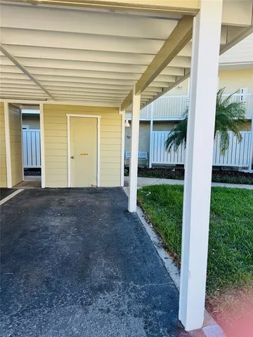 $749,000 | 433 Paula Drive South, Unit 32, Dunedin, FL 34698