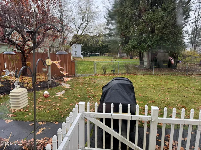 $1,800 | 18 Conver Drive, Saratoga Springs, NY 12866