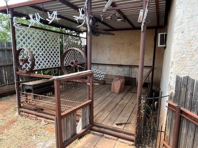 412 East 7th Street Rotan, TX 79546 - Photo 7 of 11