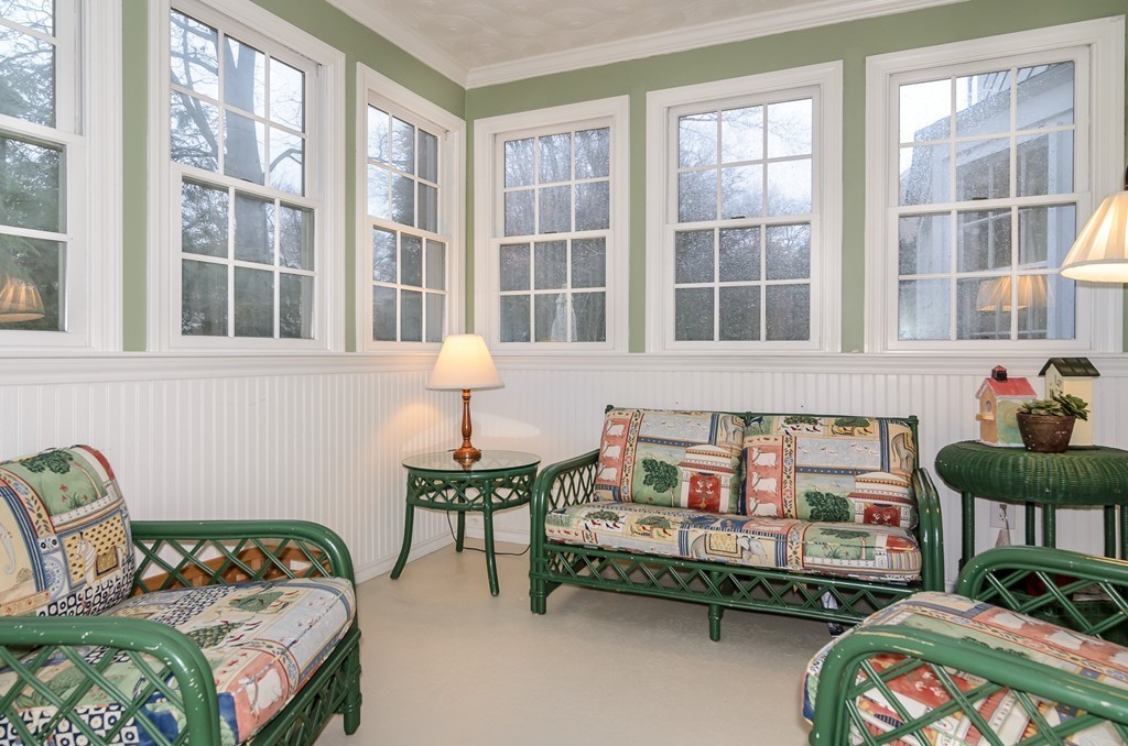 39 Rutgers Road Wellesley, MA 02481 - Photo 8 of 21 a bedroom with a bed and a window