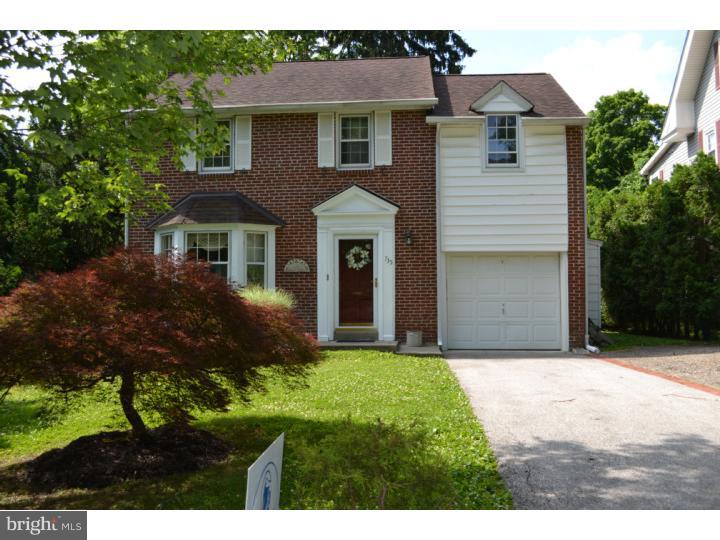 735 East Manoa Road Havertown, PA 19083 - Photo 1 of 16