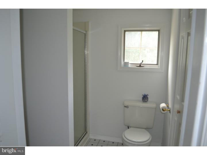 735 East Manoa Road Havertown, PA 19083 - Photo 12 of 16